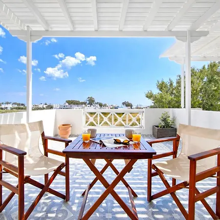 Almyra * Perissa (Santorini)