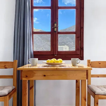 Almyra Appartement *
